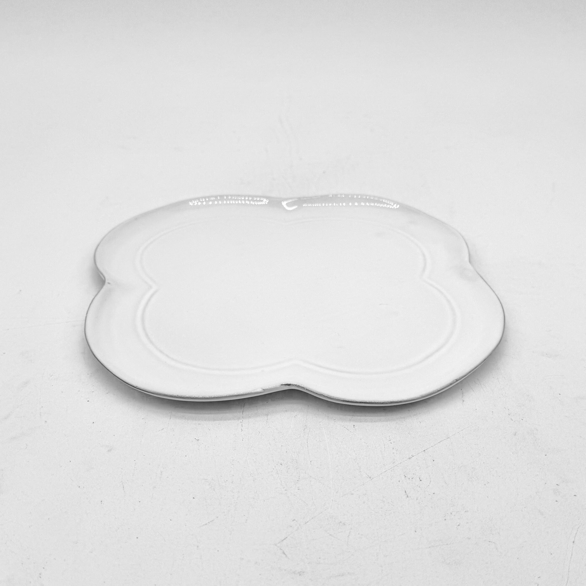 Mademoiselle plate ⌀ 33