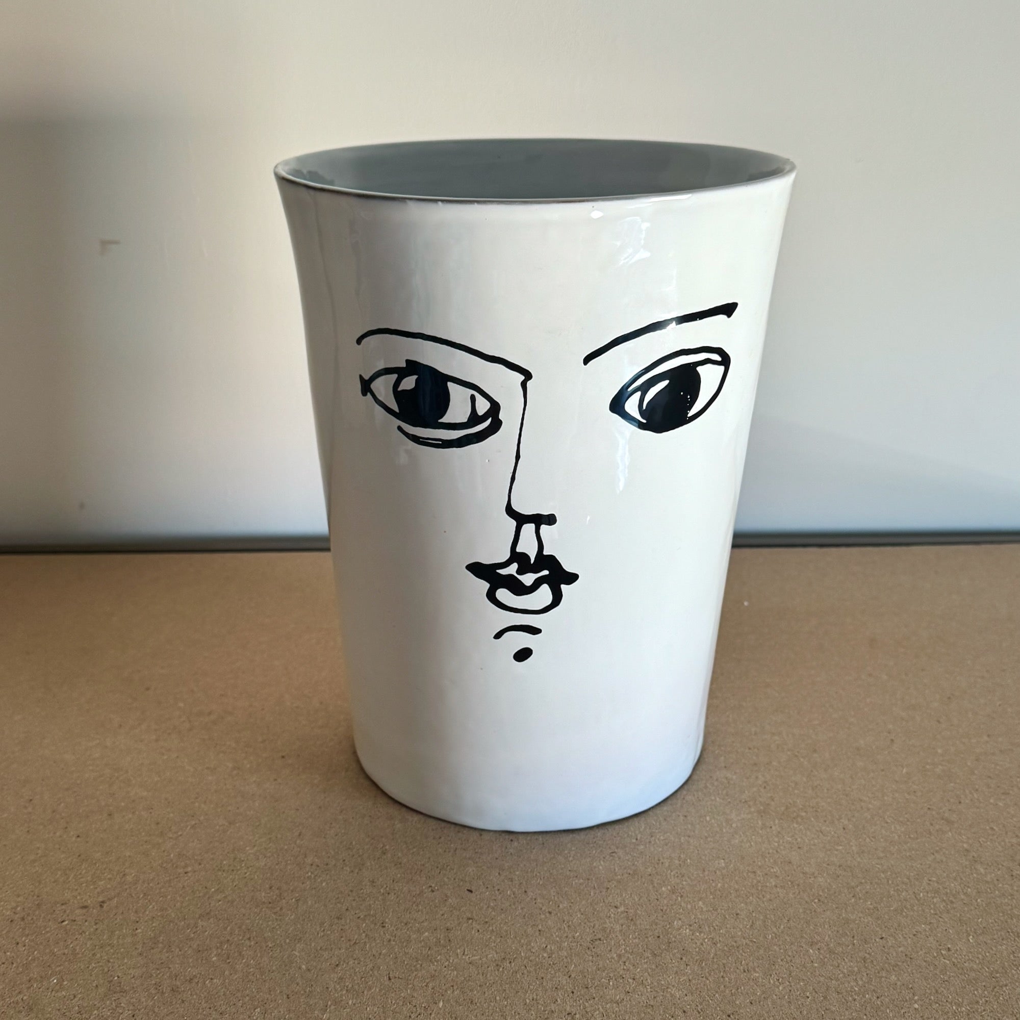 Moon vase