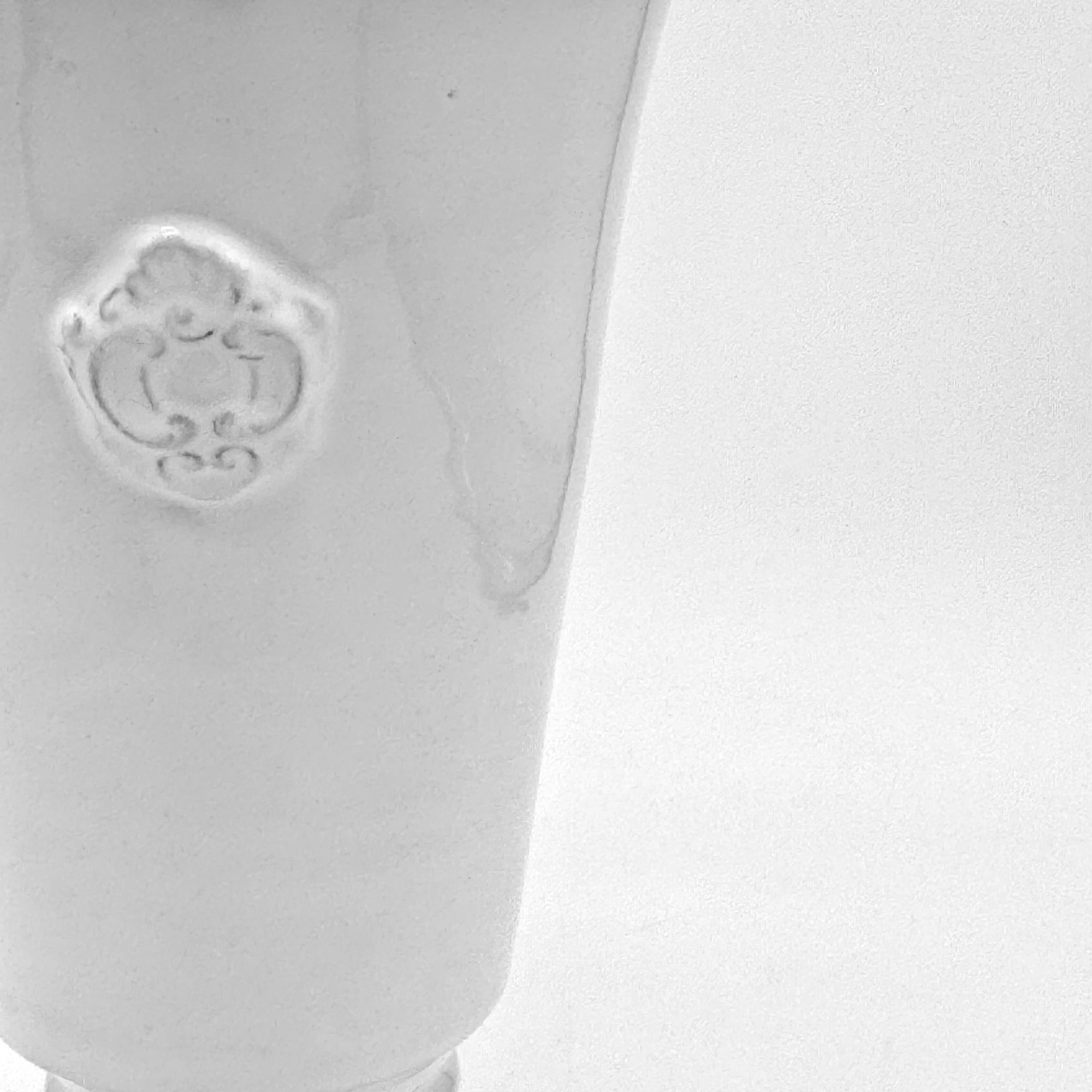 Charles footed vase size M