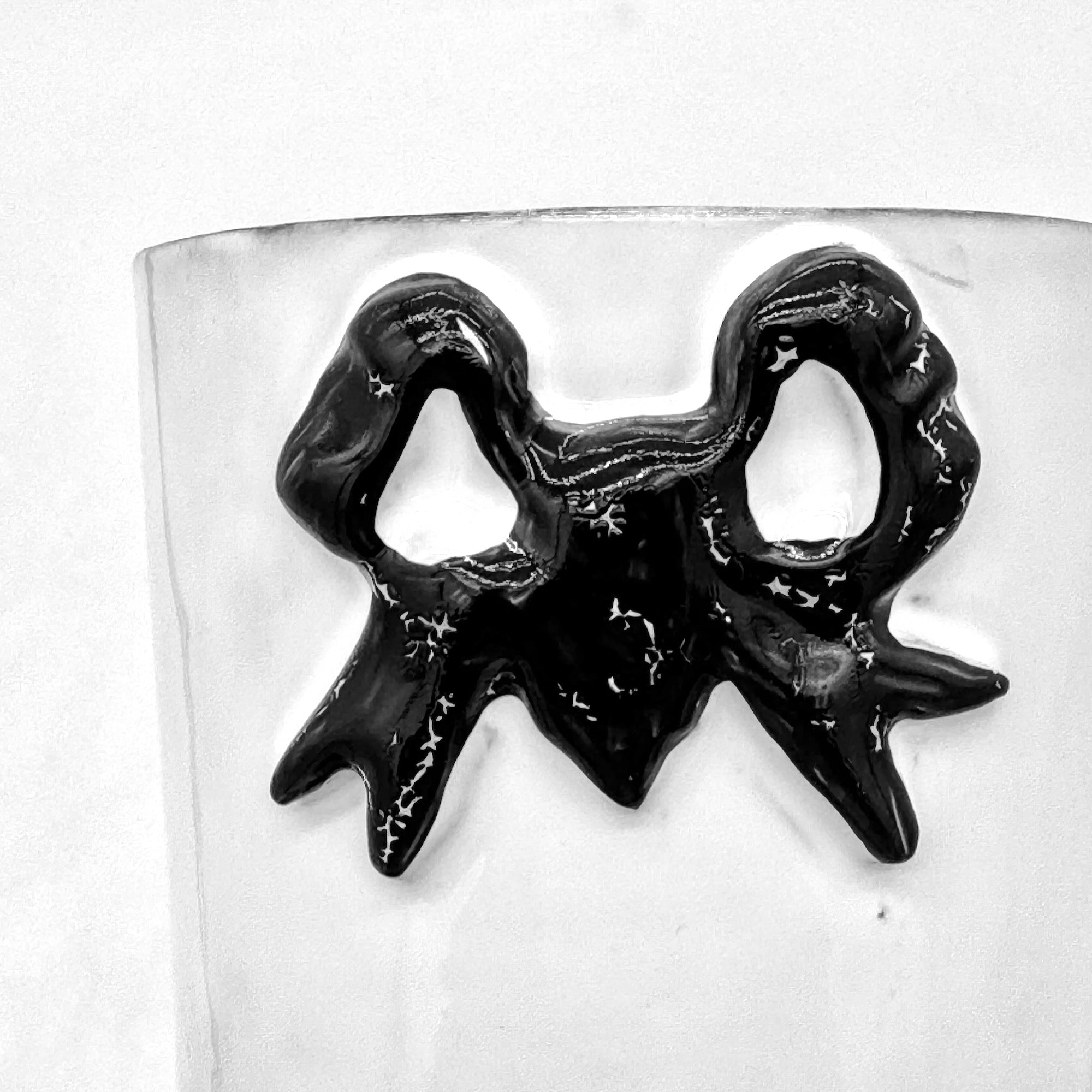 Marie-Antoinette black ribbon tumbler M