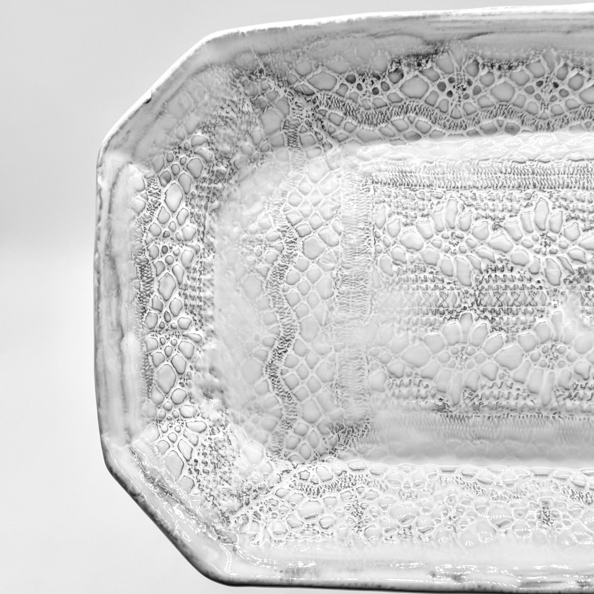 Dentelle raw clay finish platter