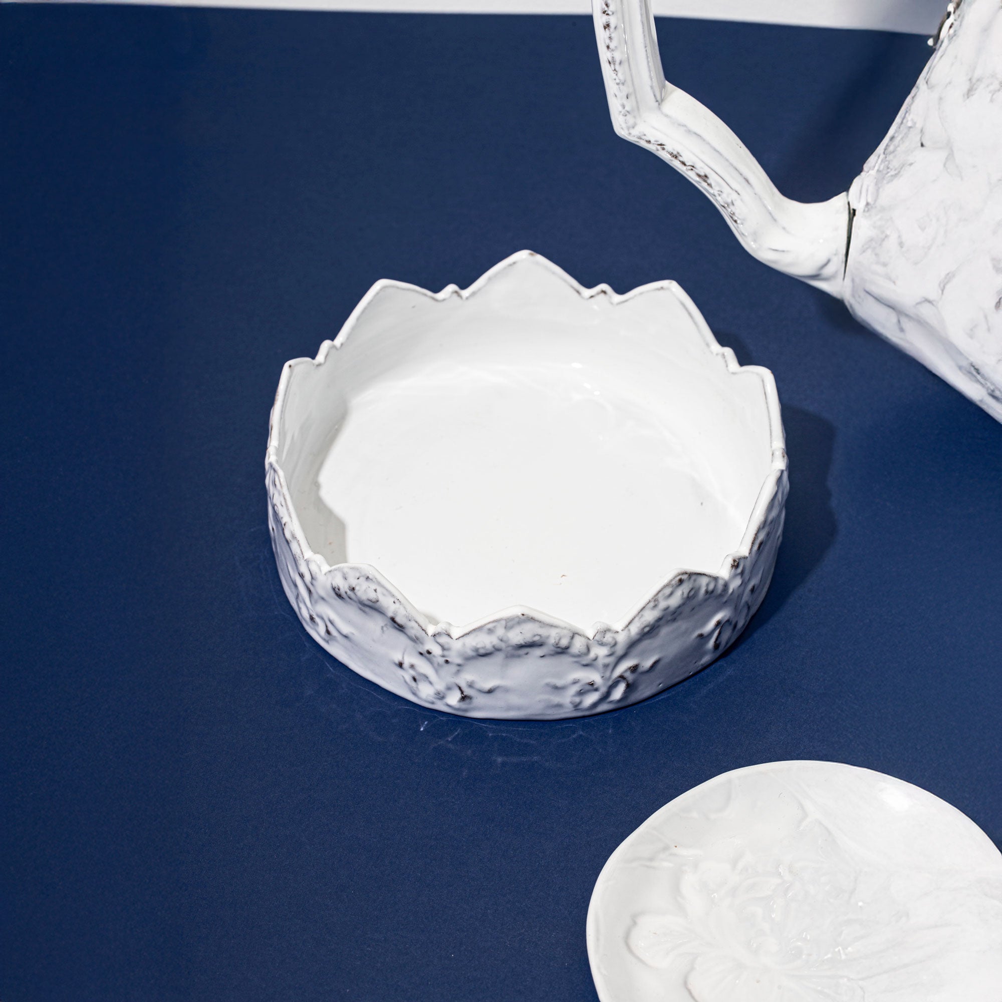 Couronne chiseled floral platter-CARRON-Paris