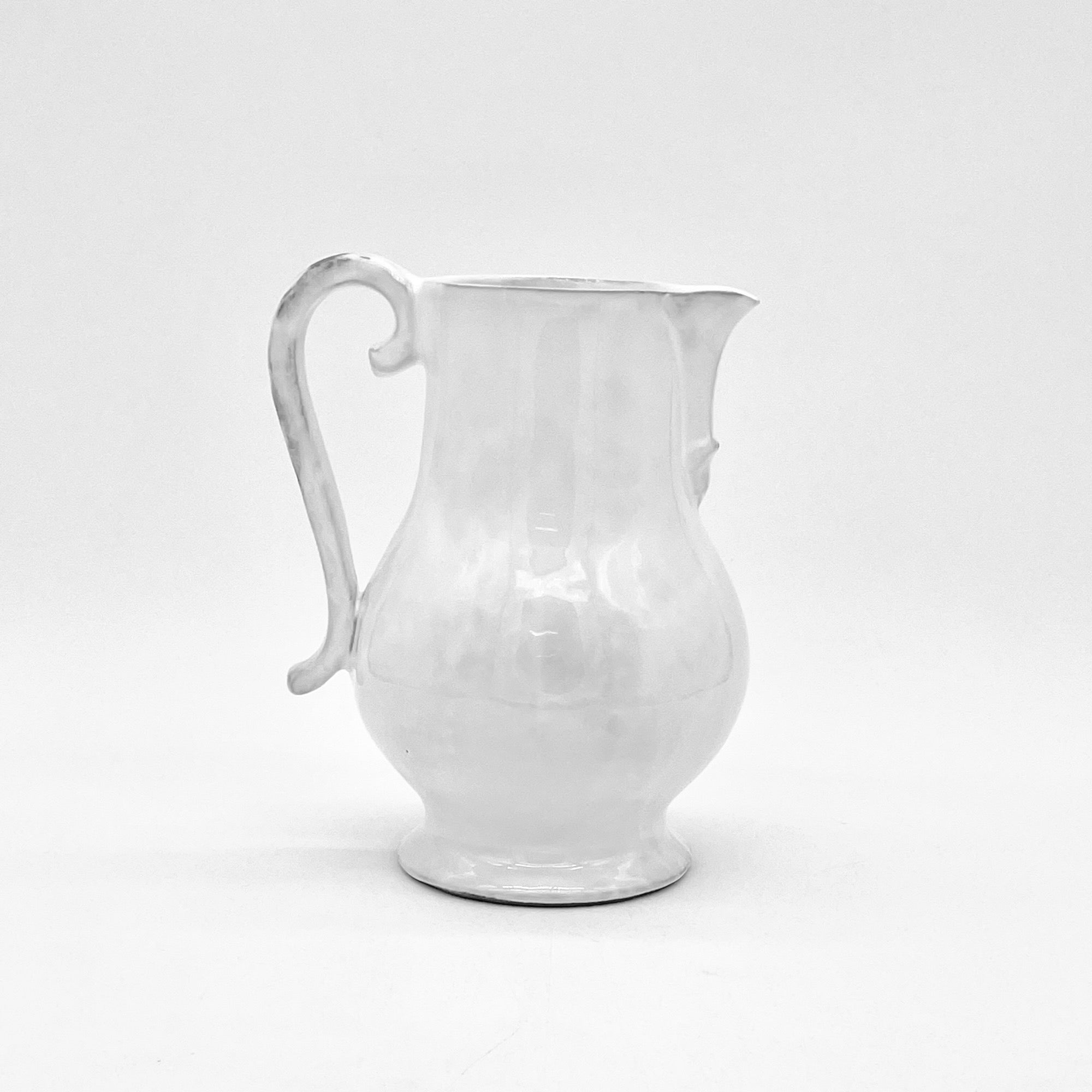 Paris pitcher-CARRON-Paris