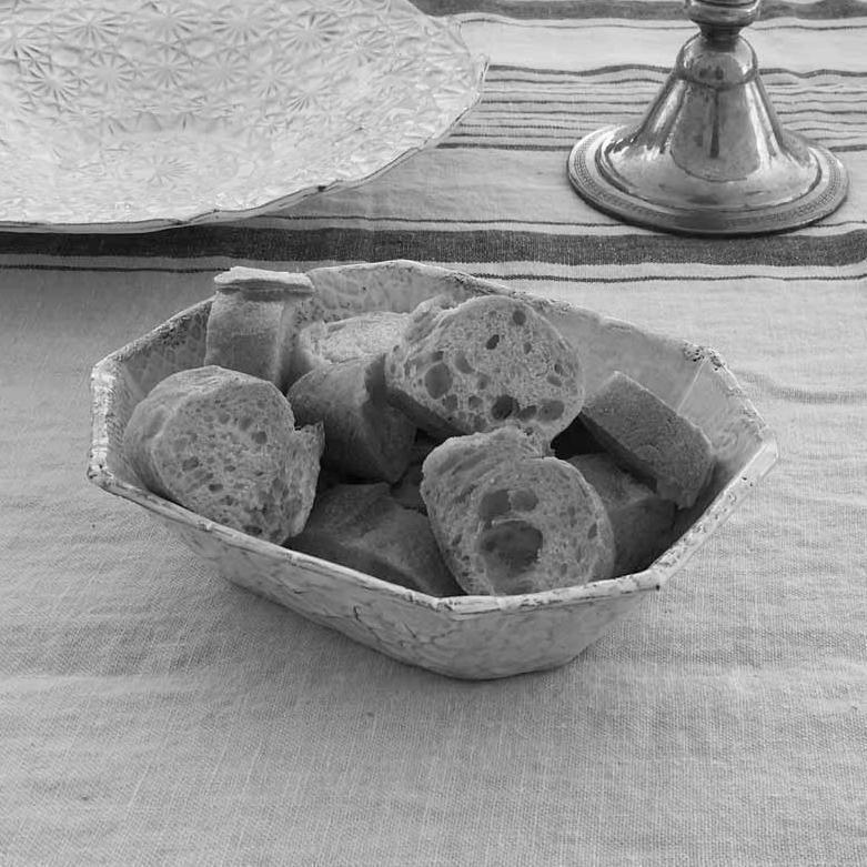 Dentelle platter-Shallow platter (21x17x6cm)-Handmade in France by CARRON