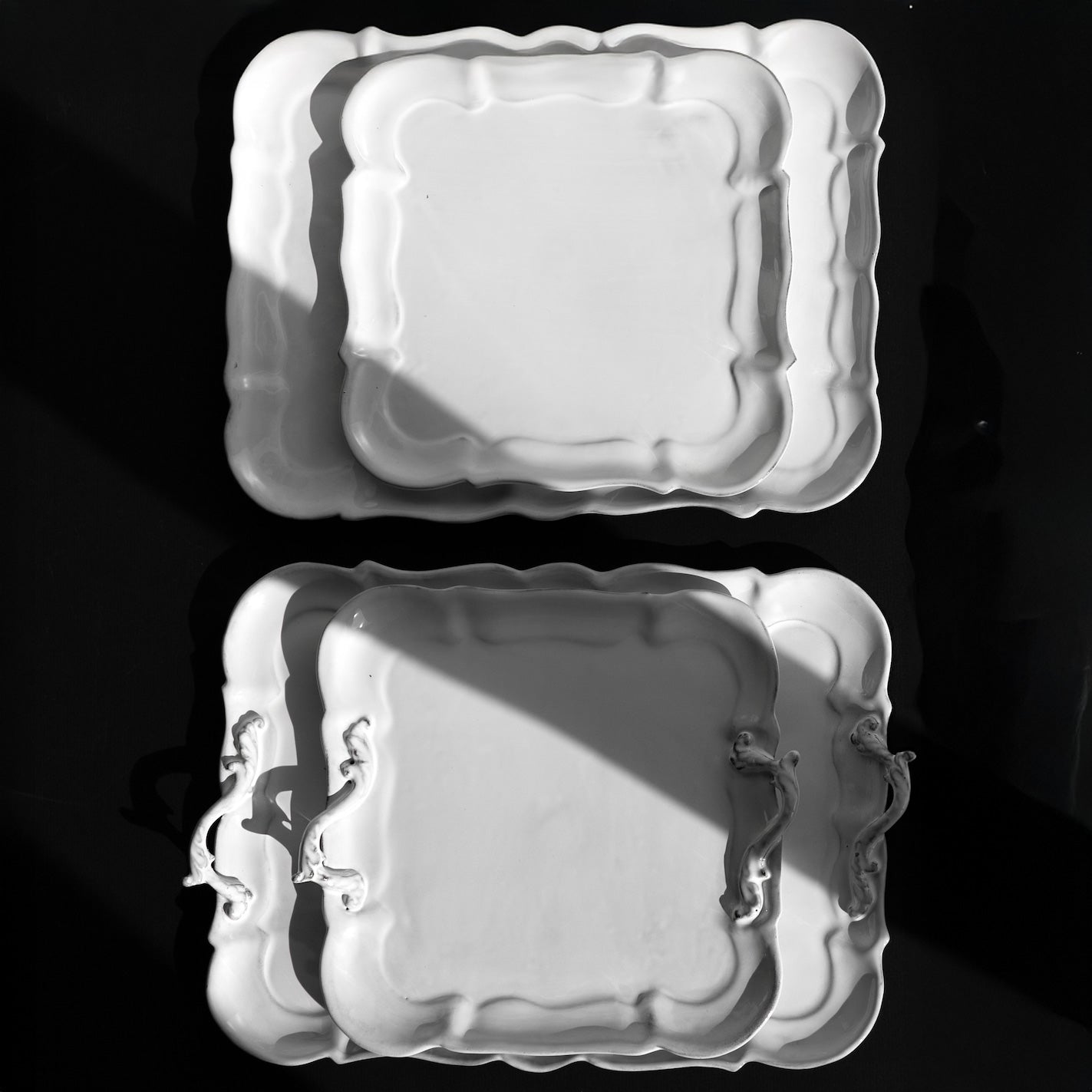 Apolline plate