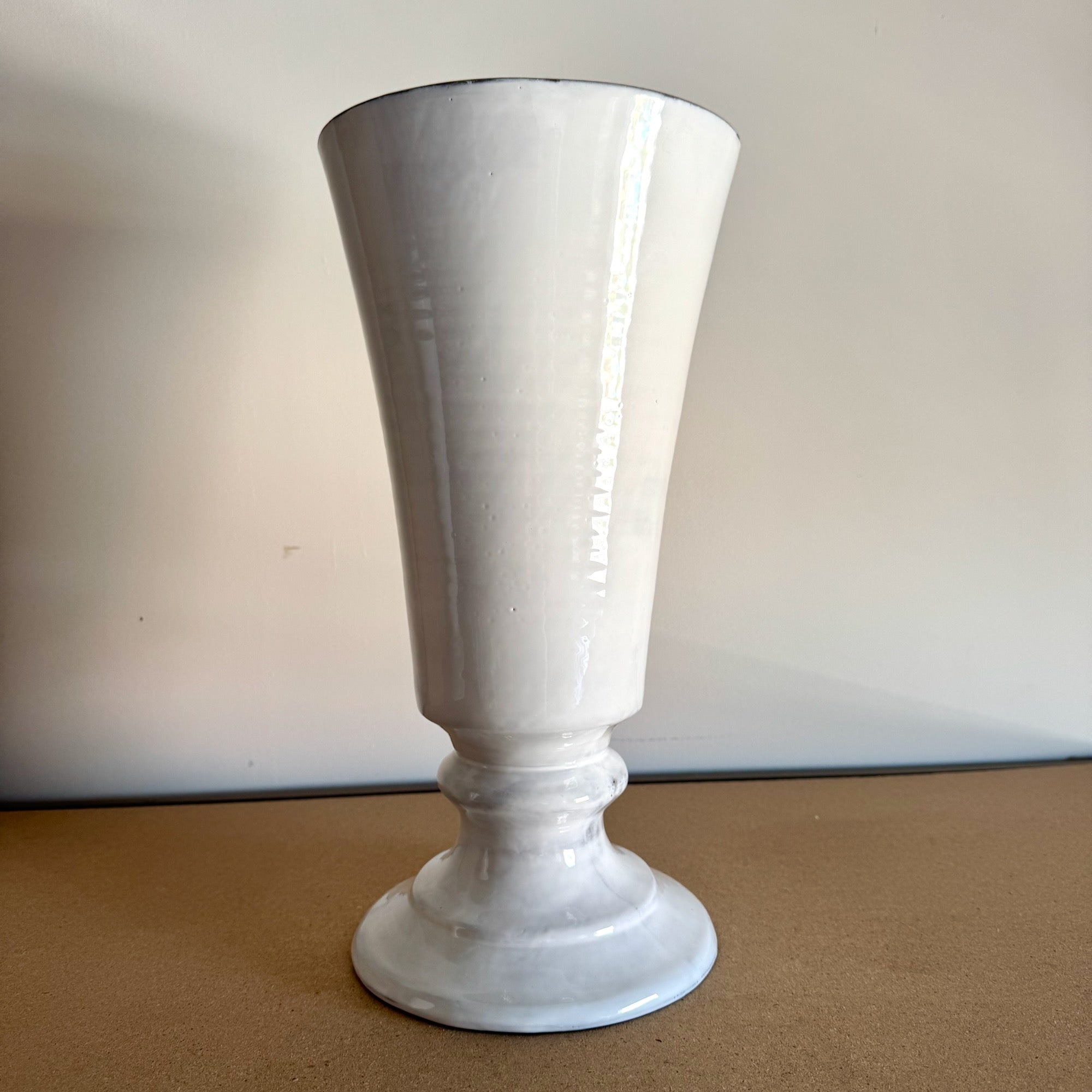 Paris footed vase size L