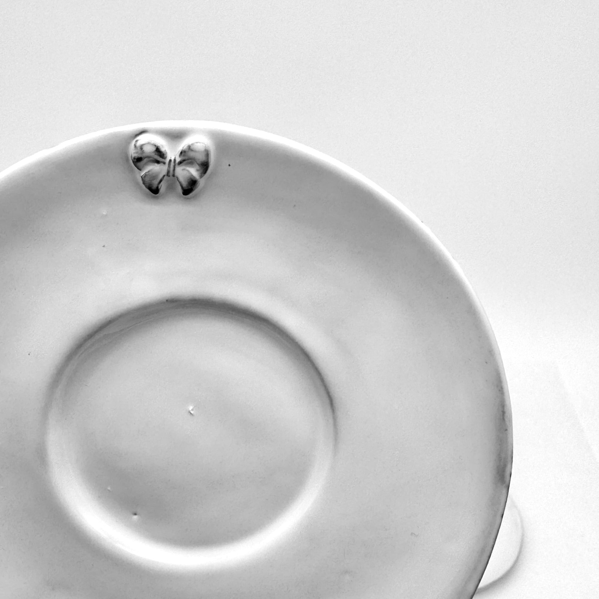 Set 4 x Marie-Antoinette knot saucer
