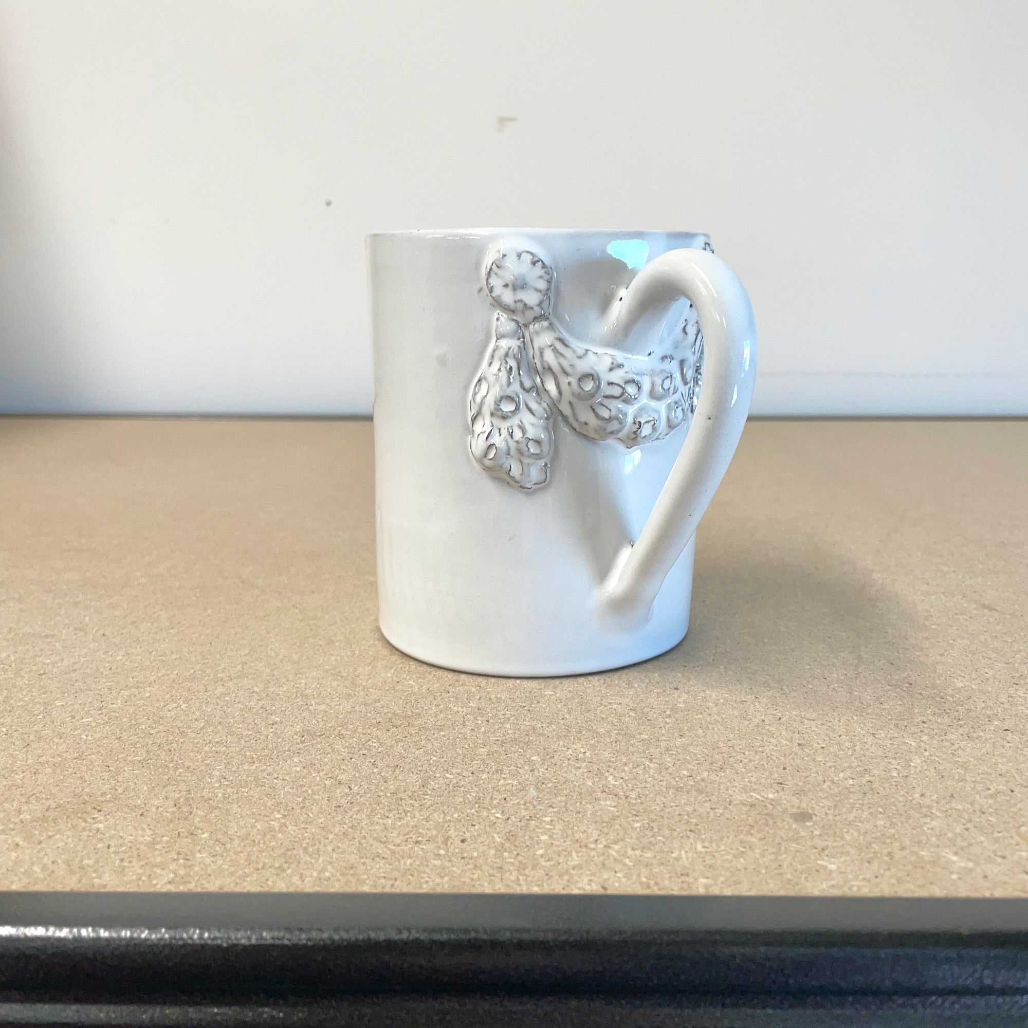 Marie-Antoinette mug with handle-XL (⌀9.5 H11.5)-CARRON-Paris